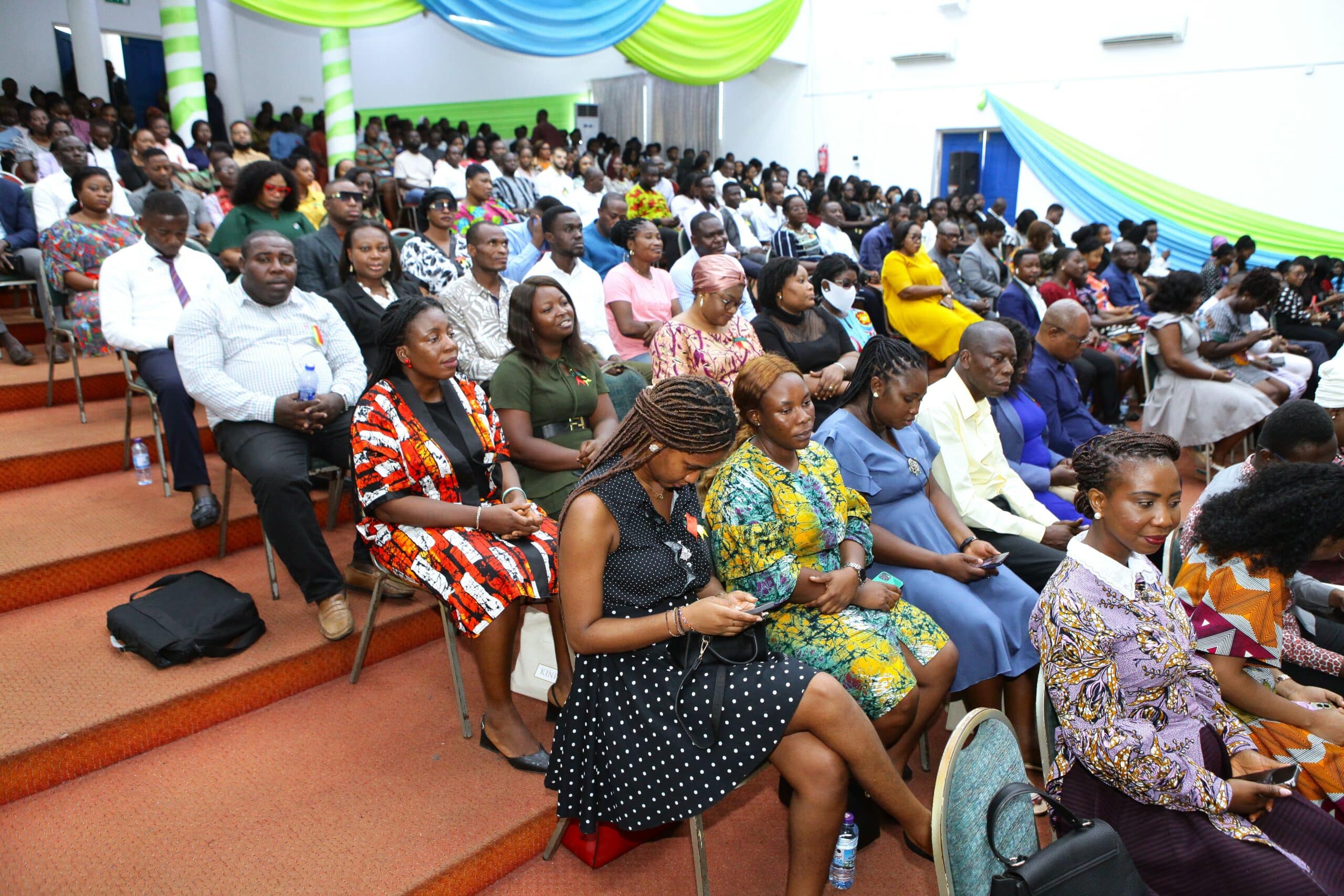 ORIENTATION FOR FRESHMEN & WOMEN - SEPTEMBER 2025 - Virtual